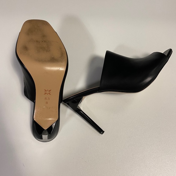 BCBG black leather mules - Picture 3 of 6
